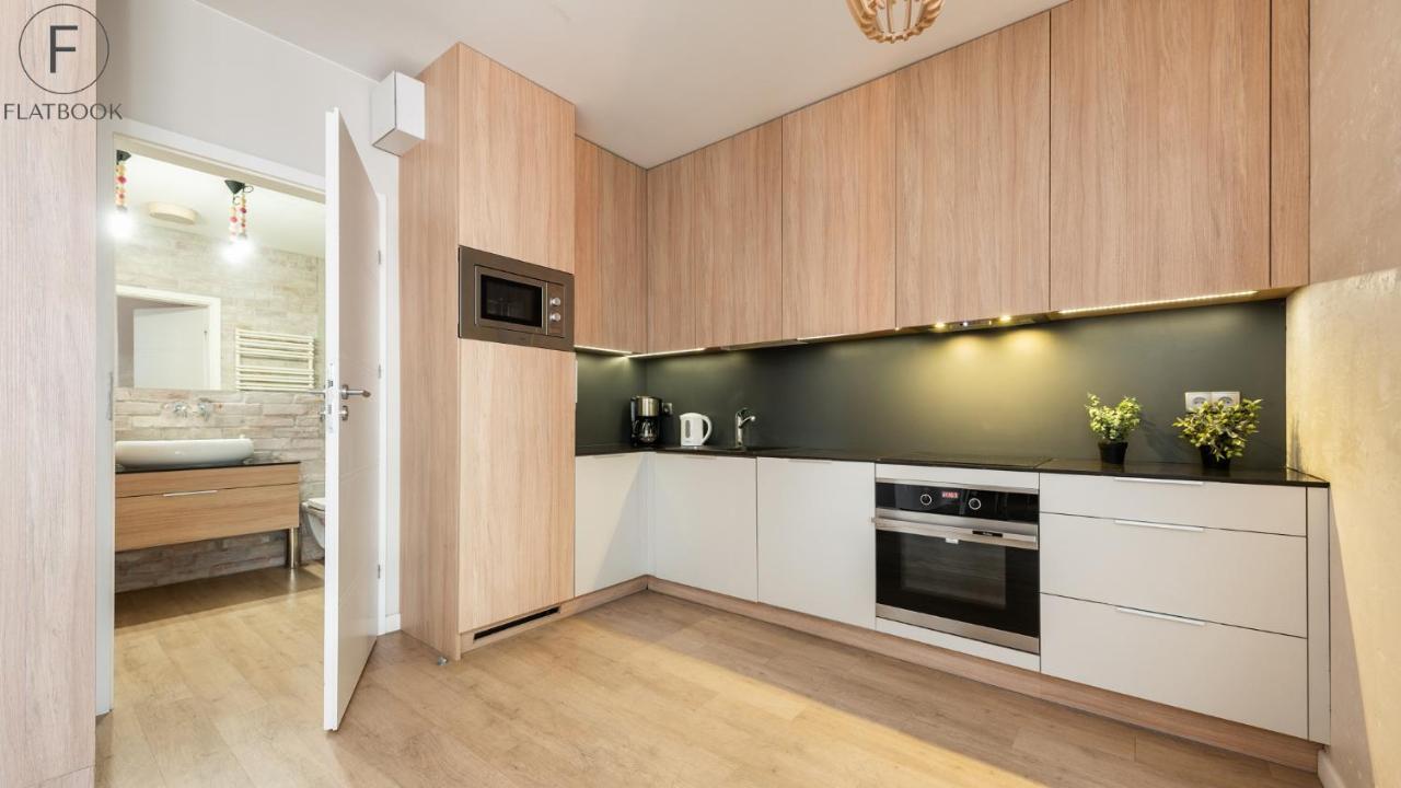 Apartment Flatbook - Center Torunska *